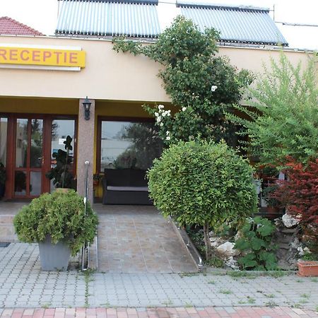 Motel Select Сату-Маре Экстерьер фото